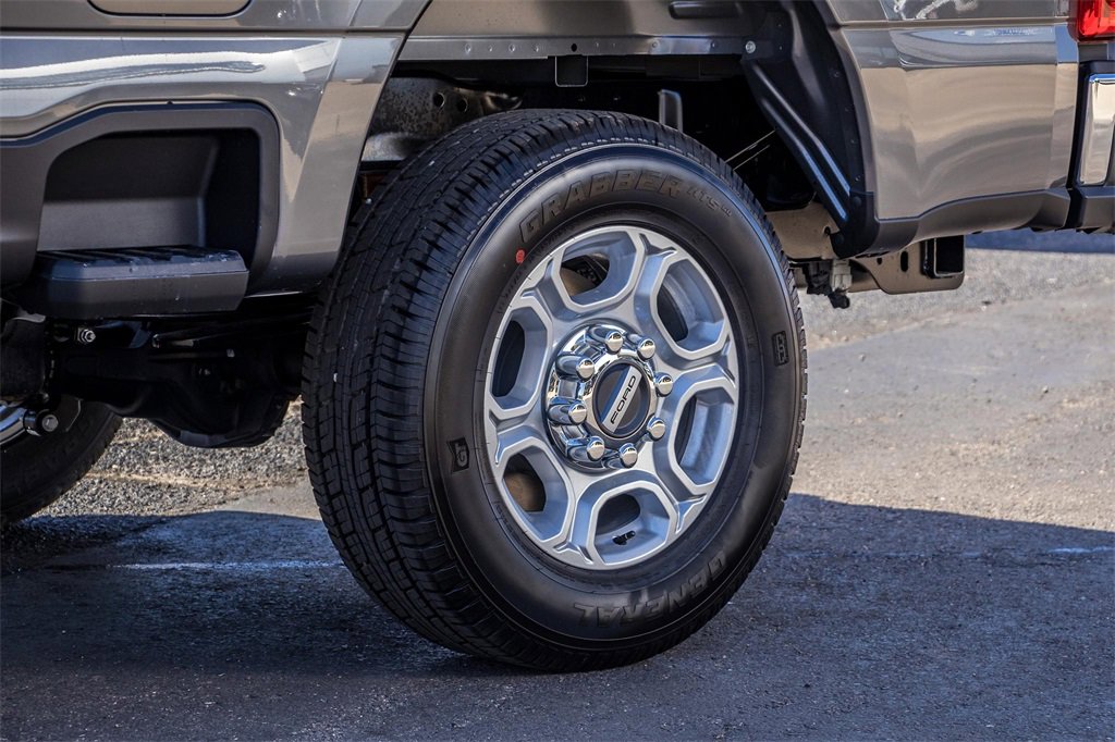 New 2026 Ford F250 XLT image 4