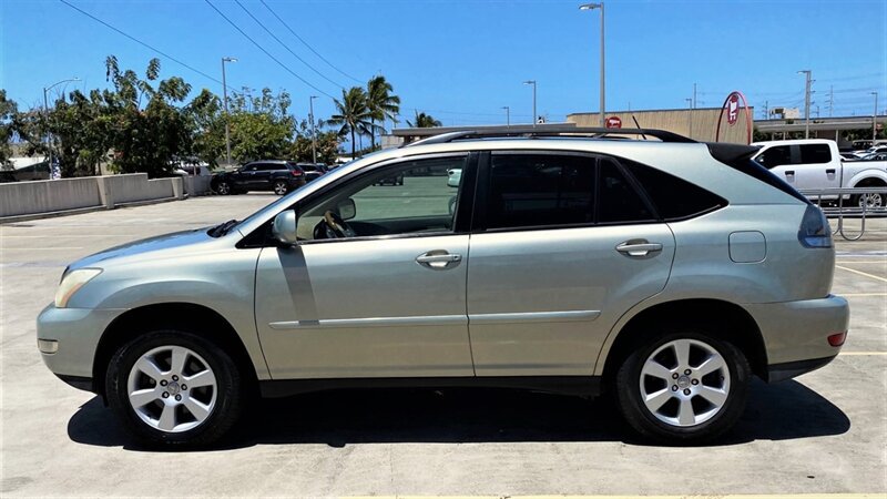 Used 2004 Lexus RX 330 FWD image 3
