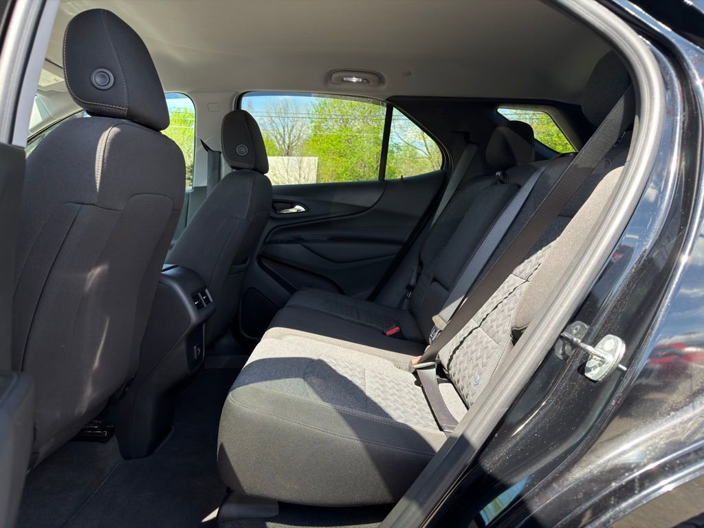 Used 2023 Chevrolet Equinox LT image 11