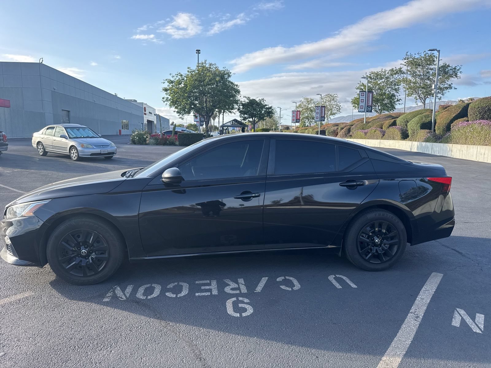 Used 2020 Nissan Altima 2.5 S FWD image 4
