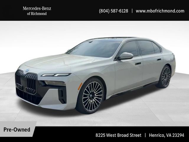 Used 2025 BMW 760i xDrive w/ Premium Package AWD/4WD image 6