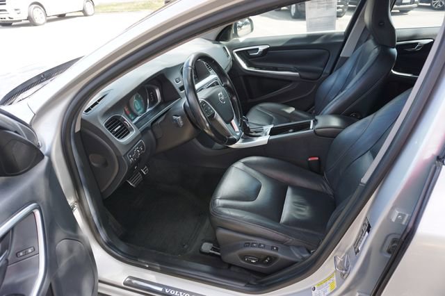 Used 2015 Volvo V60 T5 Premier image 20