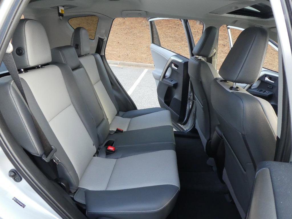 Used 2013 Toyota RAV4 Limited image 8