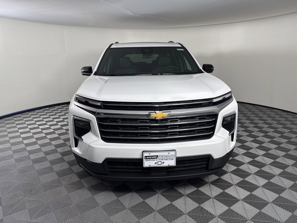 New 2025 Chevrolet Traverse LT w/ Enhanced Driving Package image 8