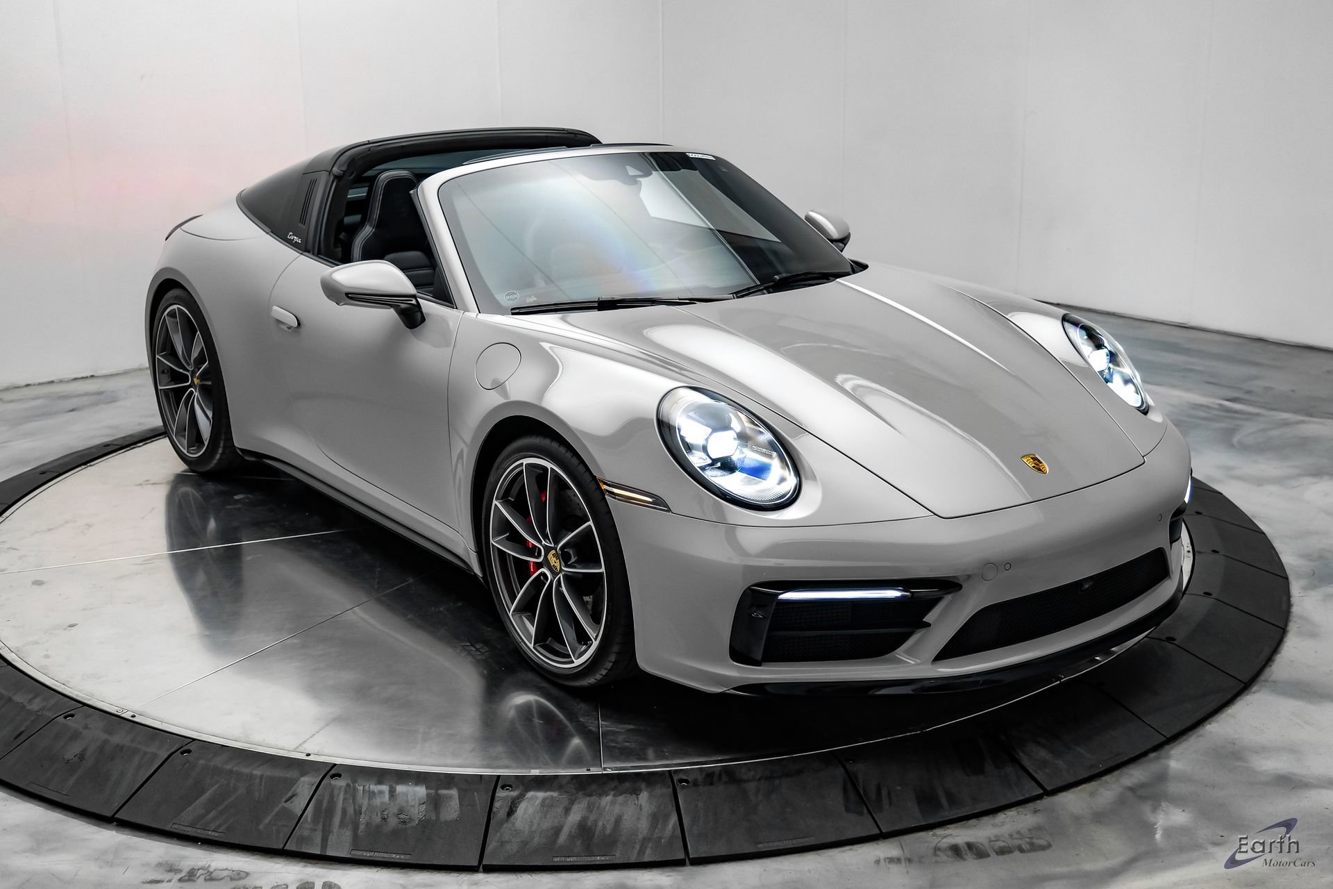 Used 2022 Porsche 911 Targa 4S AWD/4WD image 31