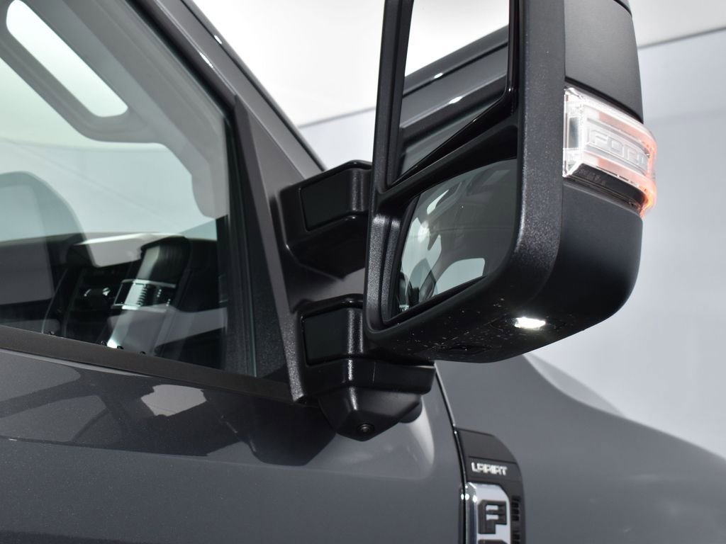 New 2026 Ford F350 Lariat w/ FX4 Off-Road Package image 10