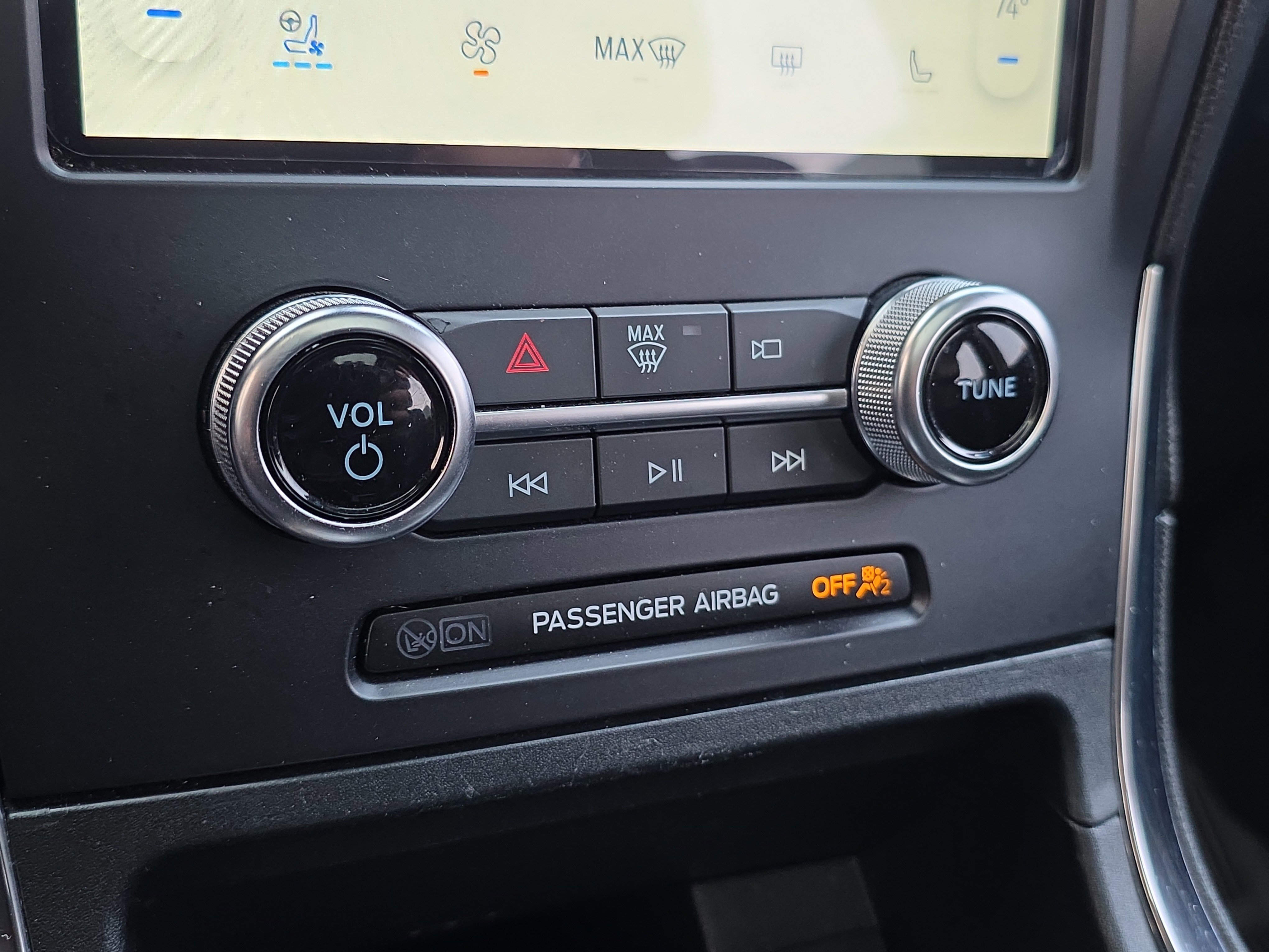 Used 2021 Ford Edge ST w/ Equipment Group 401A image 25