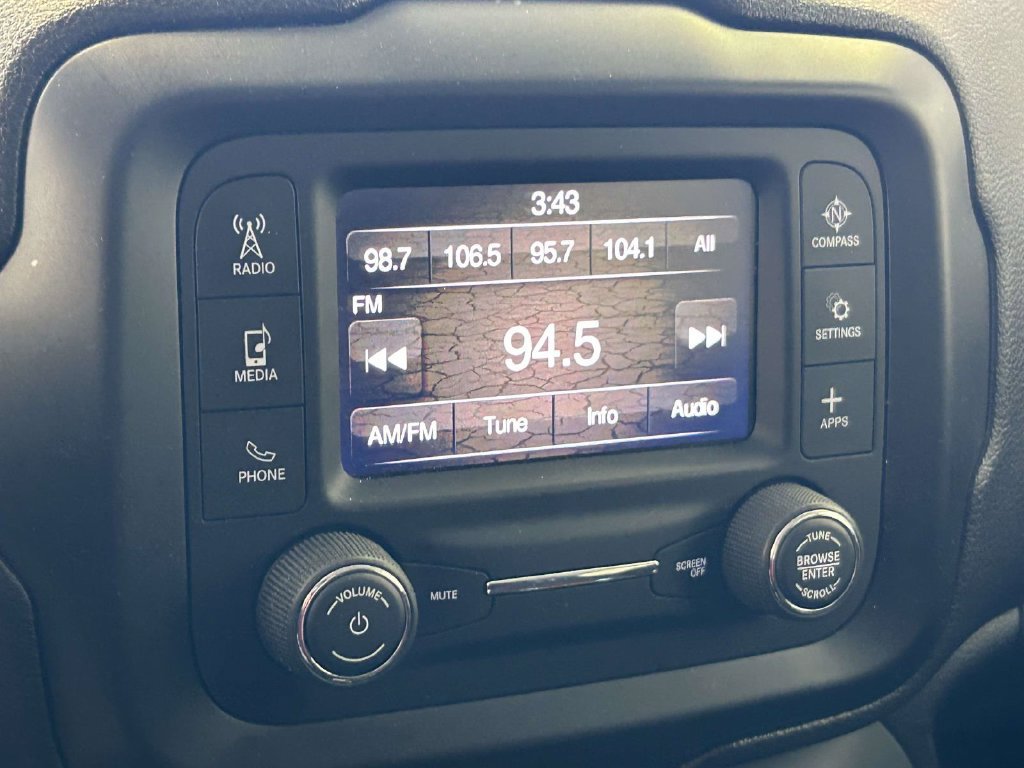 Used 2020 Jeep Renegade Sport w/ Sport Appearance Group FWD image 24