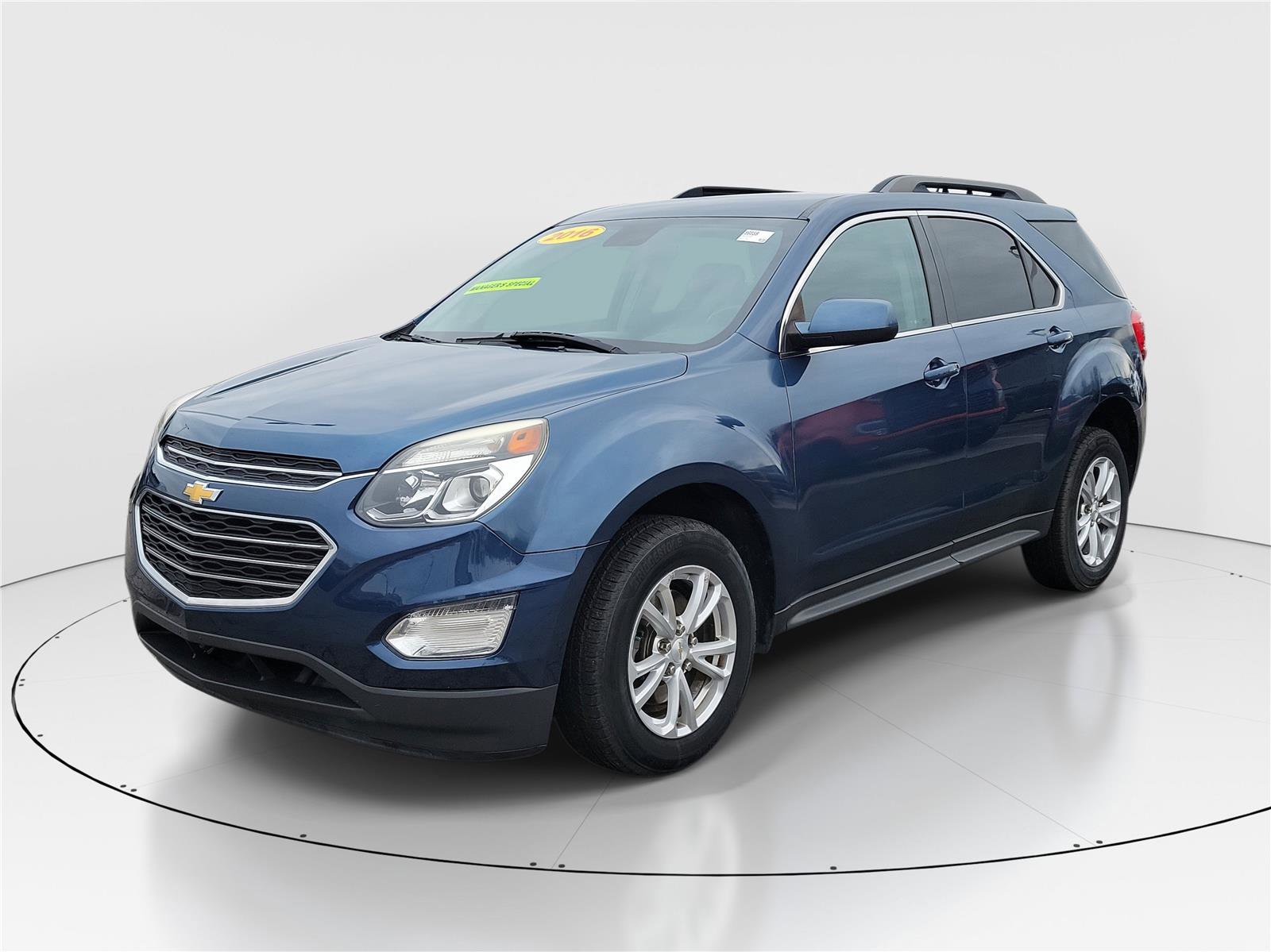 Used 2016 Chevrolet Equinox LT w/ Convenience Package image 2