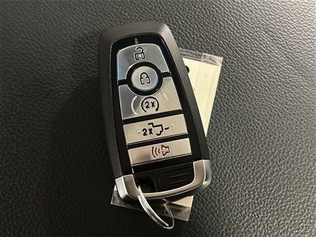 Used 2023 Ford F150 Lariat w/ Equipment Group 502A High image 28