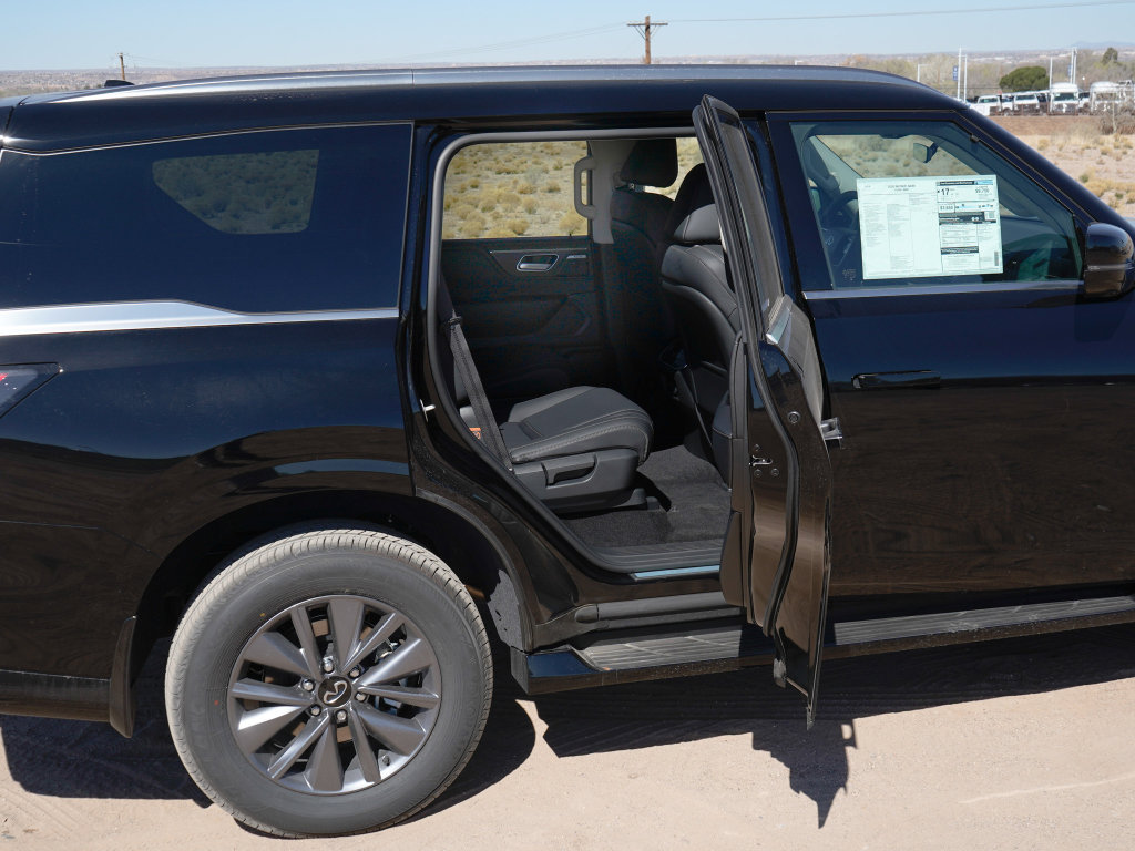 New 2026 INFINITI QX80 Pure w/ Cargo Package image 12