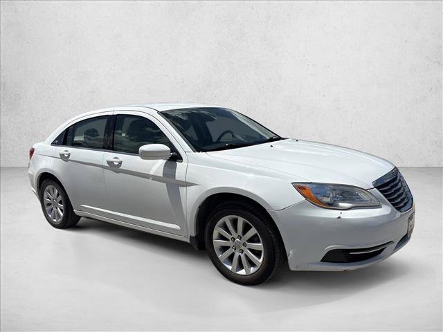 Used 2014 Chrysler 200 Touring FWD image 7