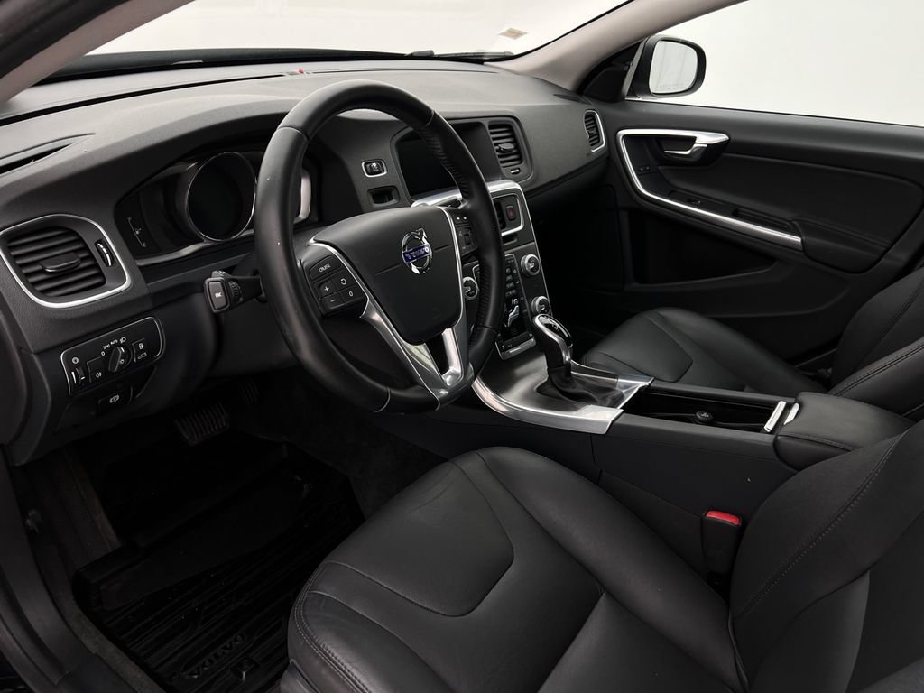 Used 2016 Volvo V60 T5 Premier AWD/4WD image 10