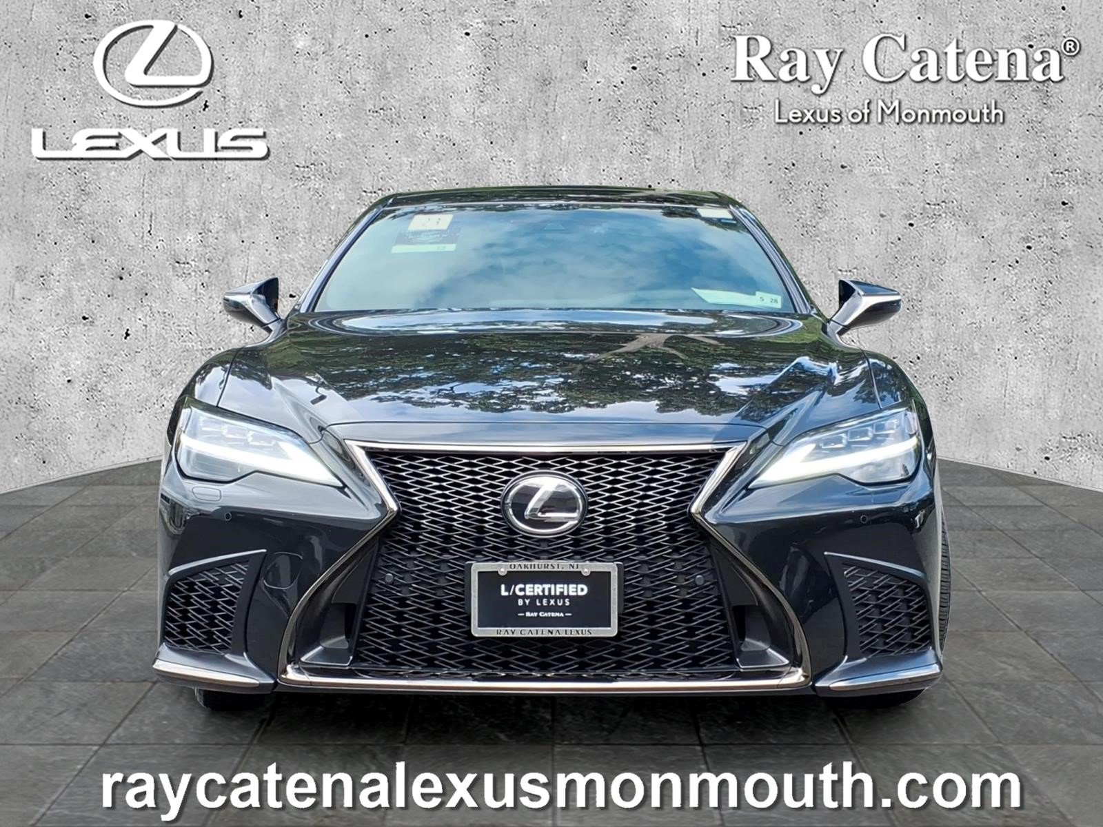 Certified 2023 Lexus LS 500 F Sport w/ Accessory Package (Z2) AWD/4WD image 2