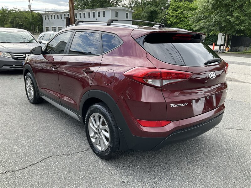 Used 2017 Hyundai Tucson SE w/ SE Popular Package 02 AWD/4WD image 7