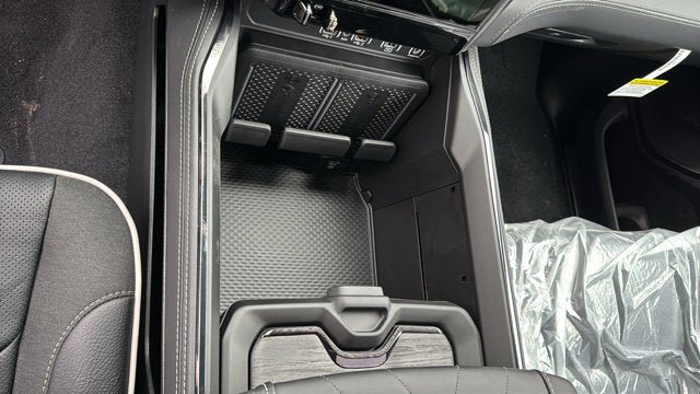 New 2026 RAM 1500 Limited AWD/4WD image 15