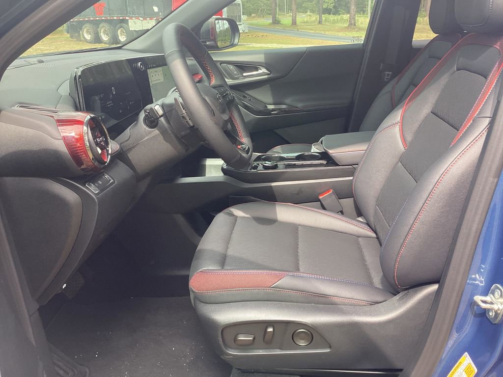 New 2026 Chevrolet Equinox RS w/ Safety and Technology Package FWD image 12