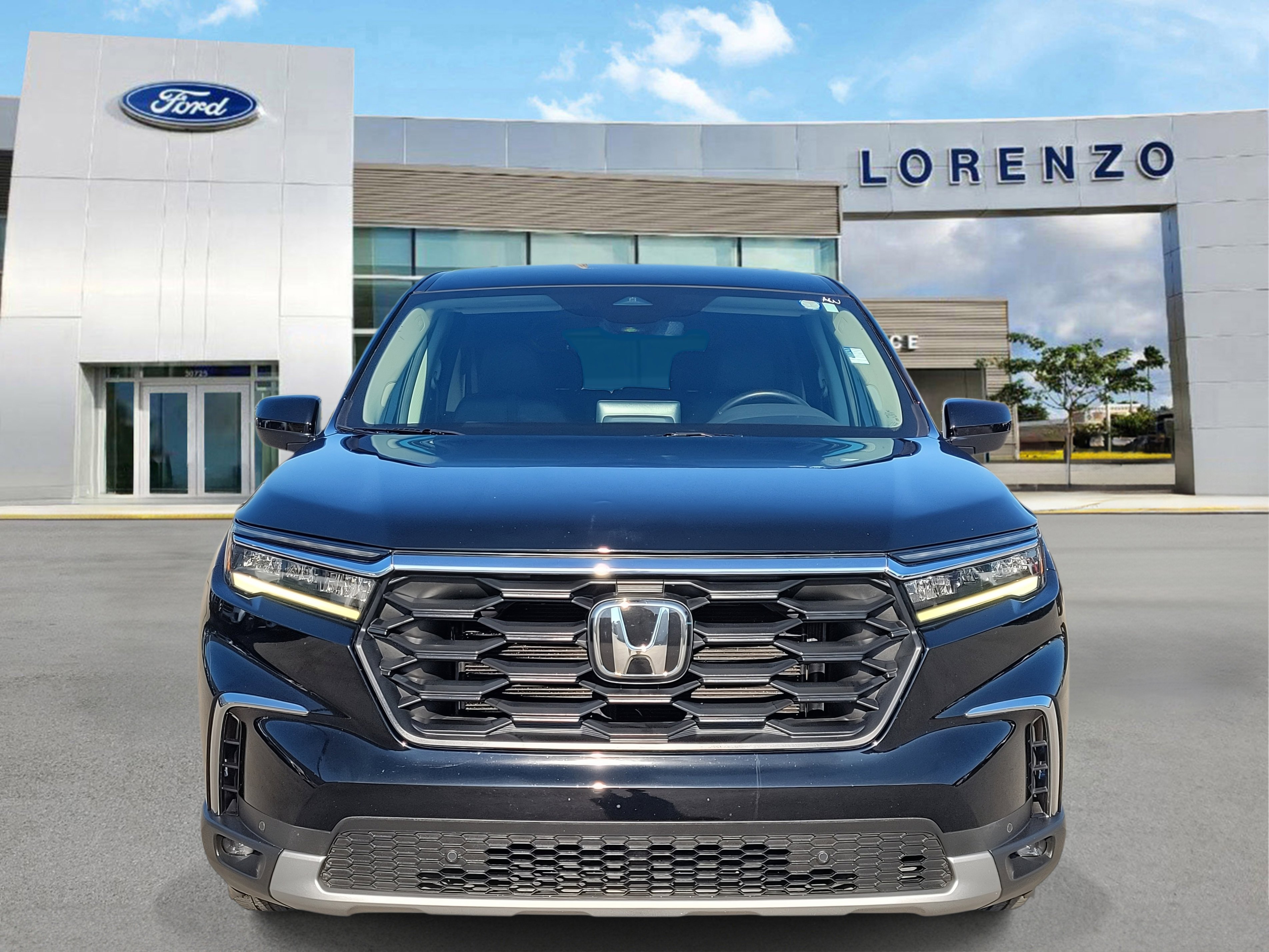 Used 2023 Honda Pilot EX-L image 2