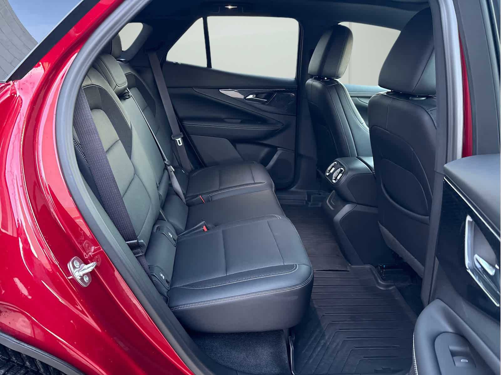 Used 2025 Chevrolet Blazer EV LT image 14