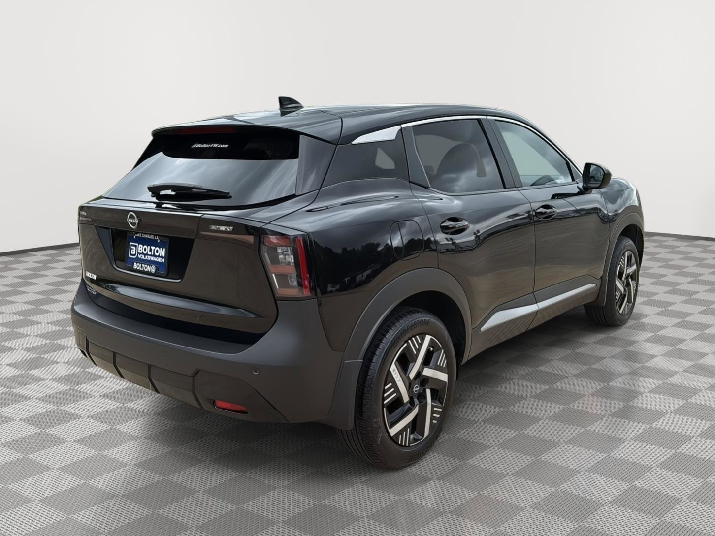 Used 2025 Nissan Kicks SV image 5