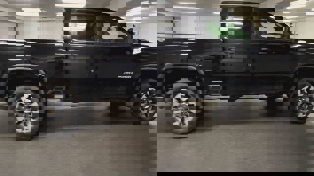 New 2025 Chevrolet Silverado 2500 Custom w/ Custom Value Package image 9