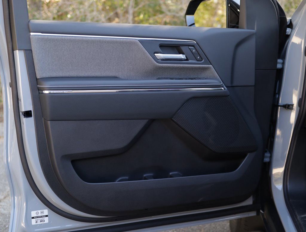 New 2026 GMC Sierra EV Elevation image 25