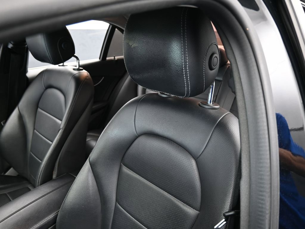Used 2016 Mercedes-Benz C 300 Sedan image 15