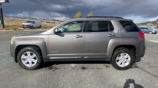 Used 2011 GMC Terrain SLE AWD/4WD image 5