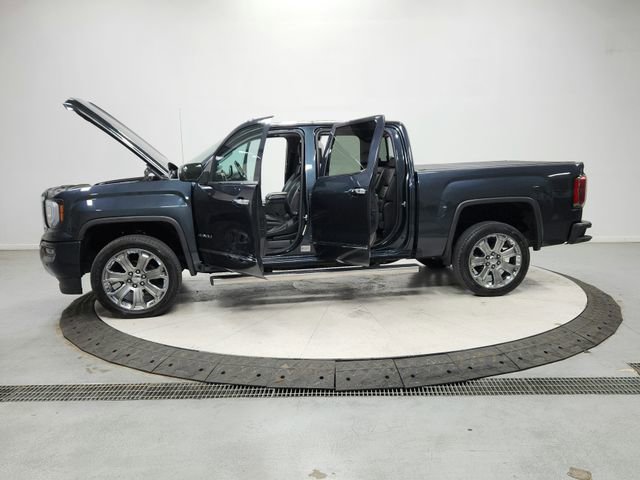 Used 2018 GMC Sierra 1500 Denali w/ Denali Ultimate Package image 12
