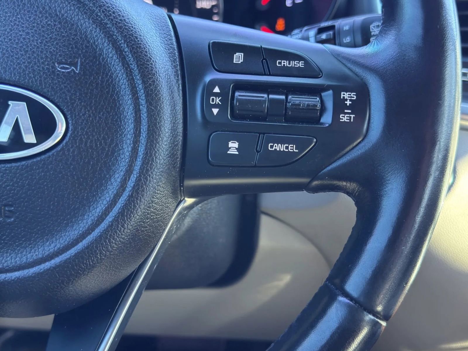 Used 2018 Kia Sorento EX w/ EX Advanced Touring Package FWD image 18