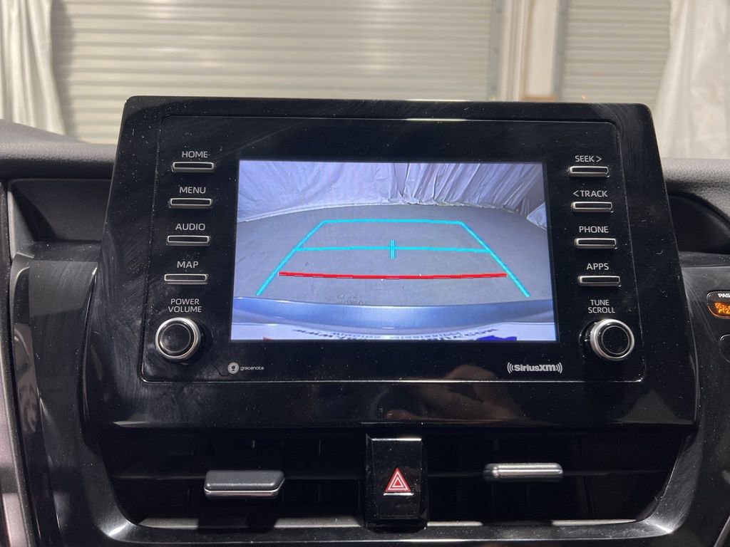 Used 2024 Toyota Camry SE image 28
