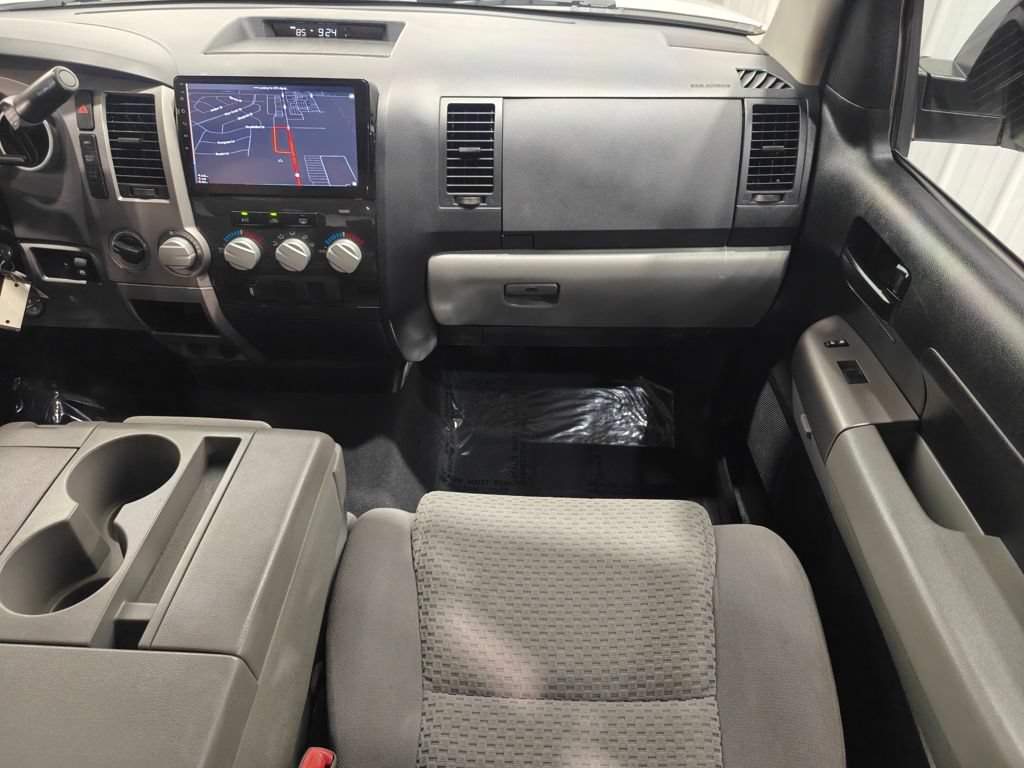 Used 2012 Toyota Tundra 4x4 CrewMax w/ Tow Pkg image 24