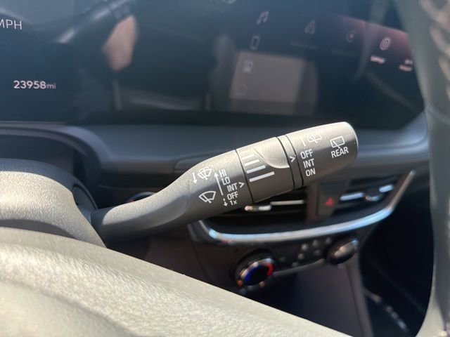 Used 2025 Buick Encore GX Preferred image 22