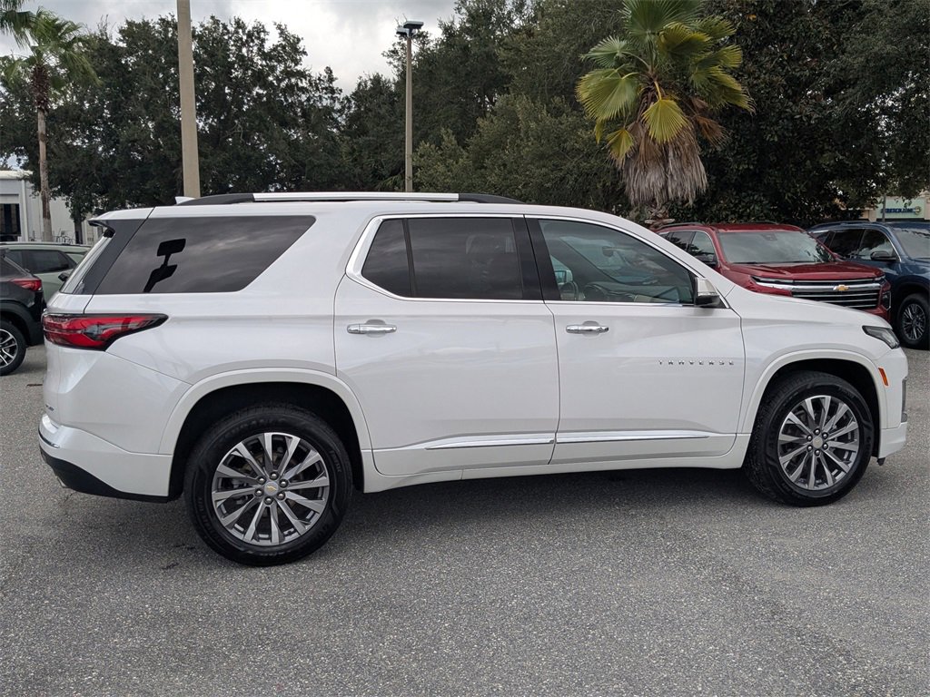Certified 2023 Chevrolet Traverse Premier w/ LPO, Floor Liner Package image 3