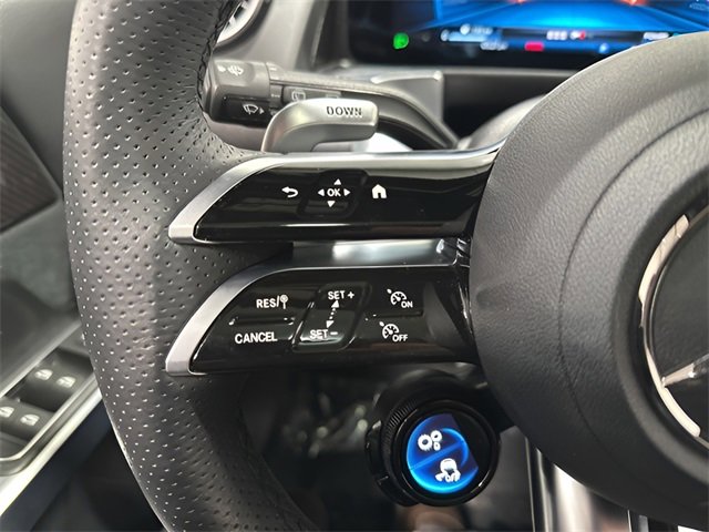 Used 2025 Mercedes-Benz GLB 35 AMG 4MATIC image 18