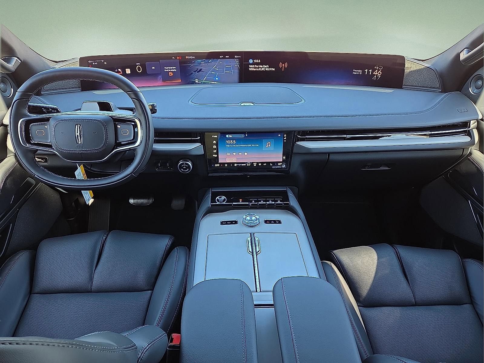 New 2026 Lincoln Navigator L Reserve w/ Jet Appearance Package image 11