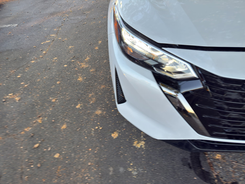 New 2025 Nissan Sentra SR image 10