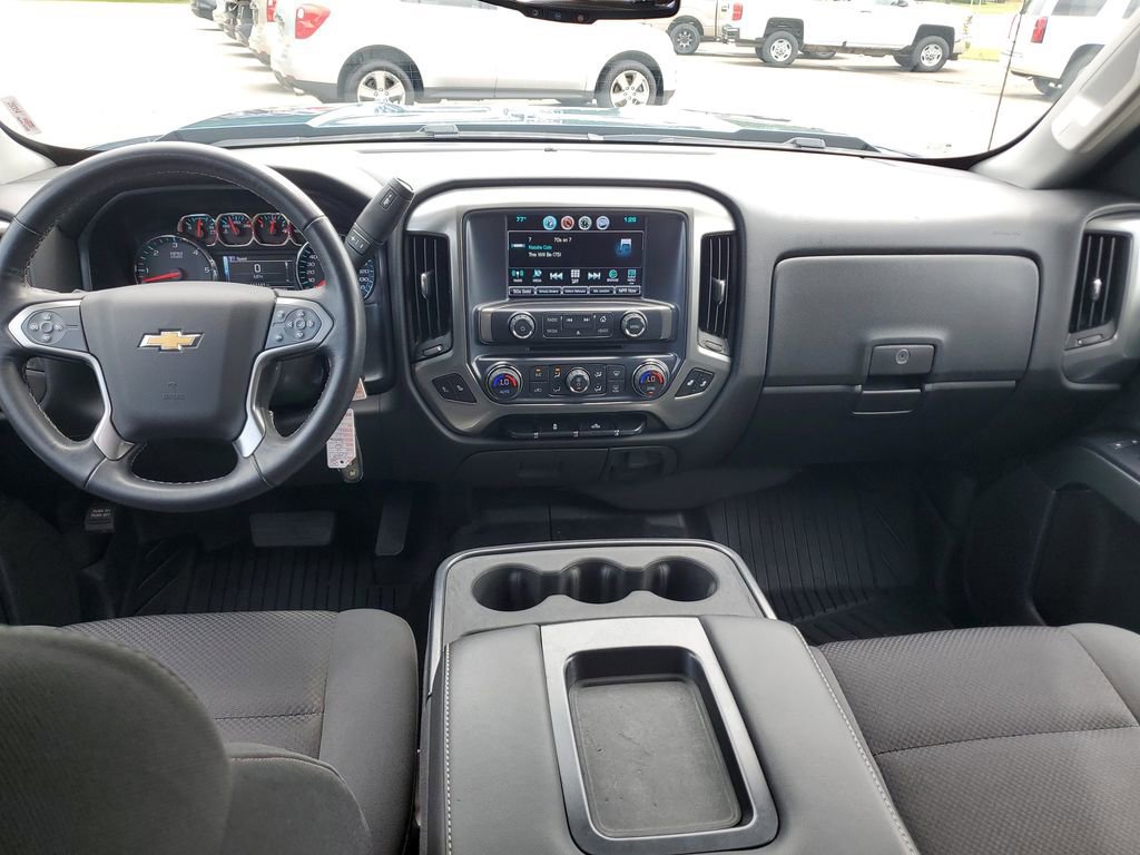 Used 2018 Chevrolet Silverado 1500 LT w/ All Star Edition AWD/4WD image 10