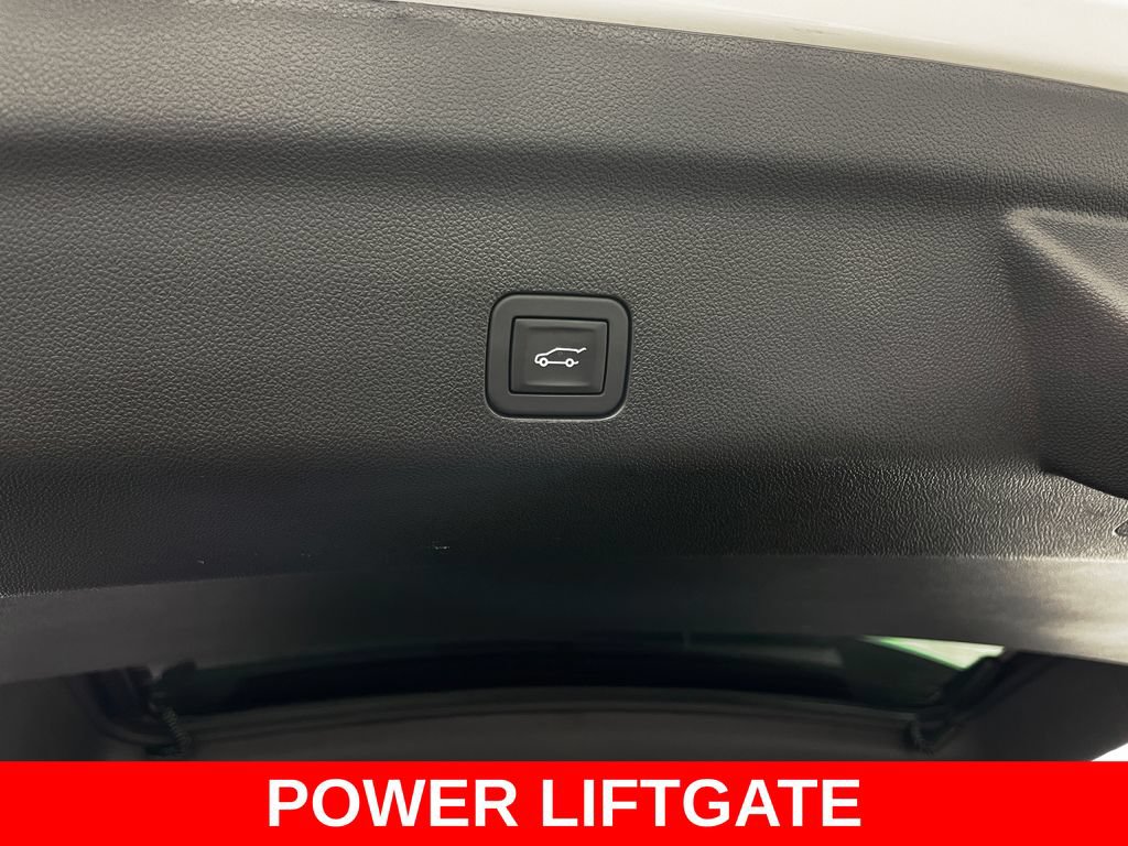 Used 2026 Chevrolet Tahoe LT w/ Comfort Package AWD/4WD image 53