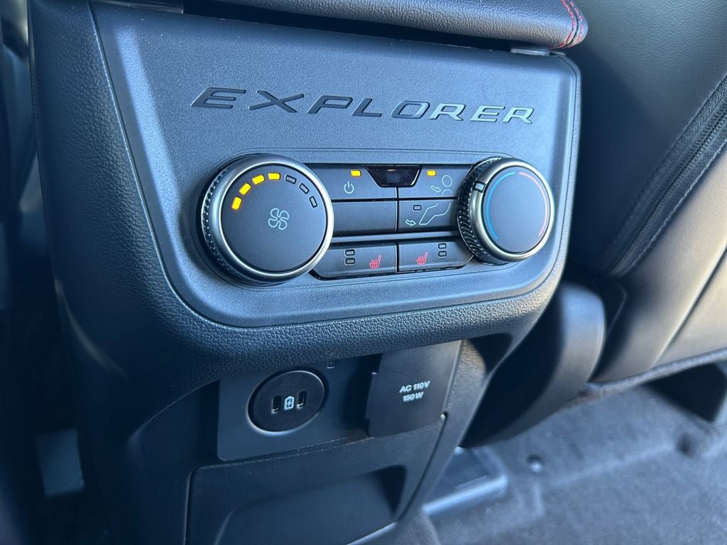 Used 2025 Ford Explorer ST AWD/4WD image 36