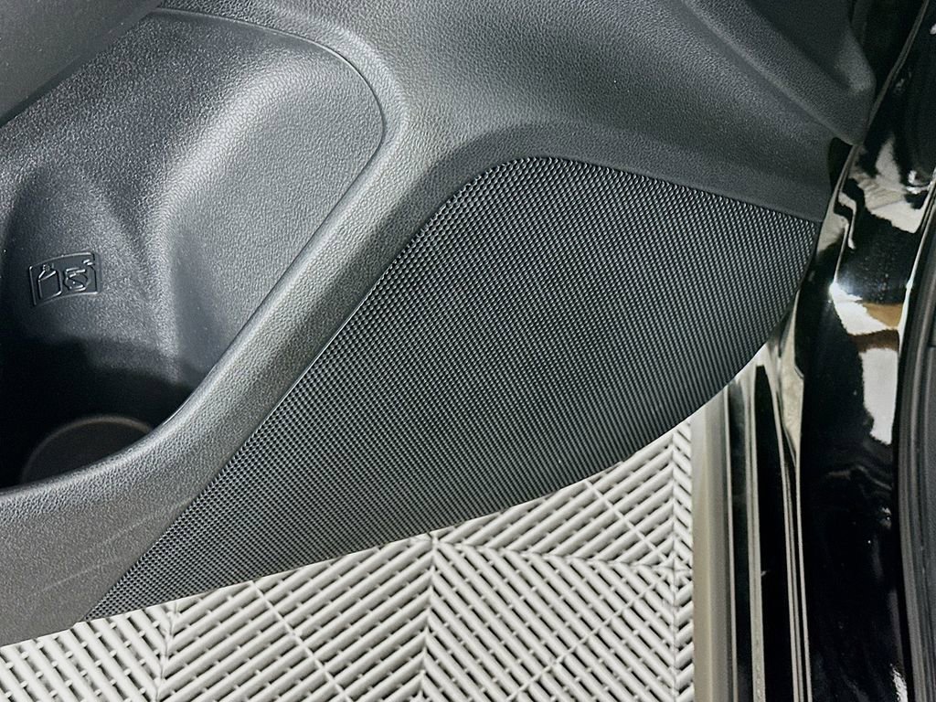 Certified 2025 Subaru Crosstrek 2.5i Sport w/ Crosstrek Mirror Package image 25