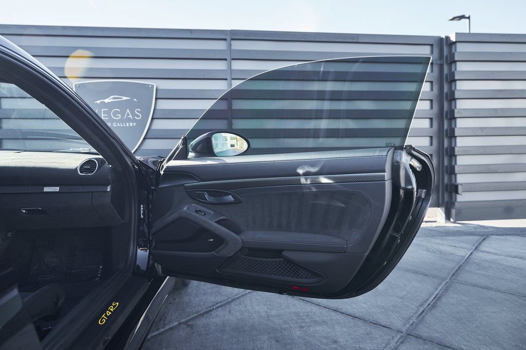 Used 2024 Porsche 718 Cayman GT4 RS w/ Weissach Package RWD image 21