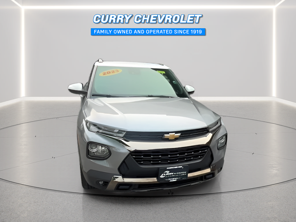 Used 2023 Chevrolet TrailBlazer ACTIV w/ Sun and Liftgate Package AWD/4WD image 3