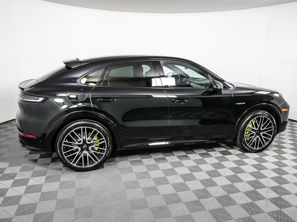 New 2026 Porsche Cayenne Turbo image 29