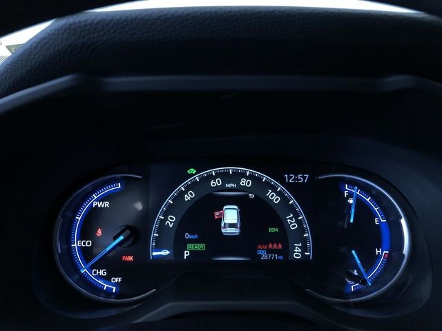 Certified 2025 Toyota RAV4 XLE AWD/4WD image 30