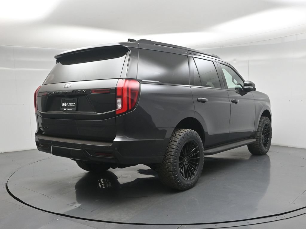 New 2026 Ford Expedition Platinum w/ Stealth Appearance Package AWD/4WD image 25