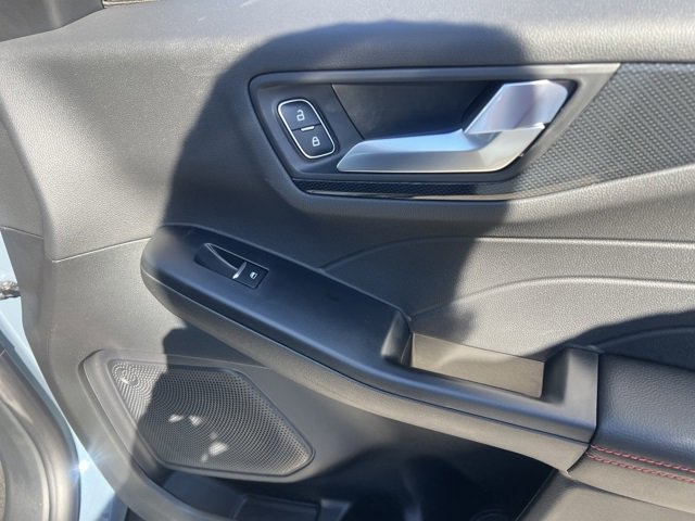 New 2026 Ford Escape ST-Line Select image 38