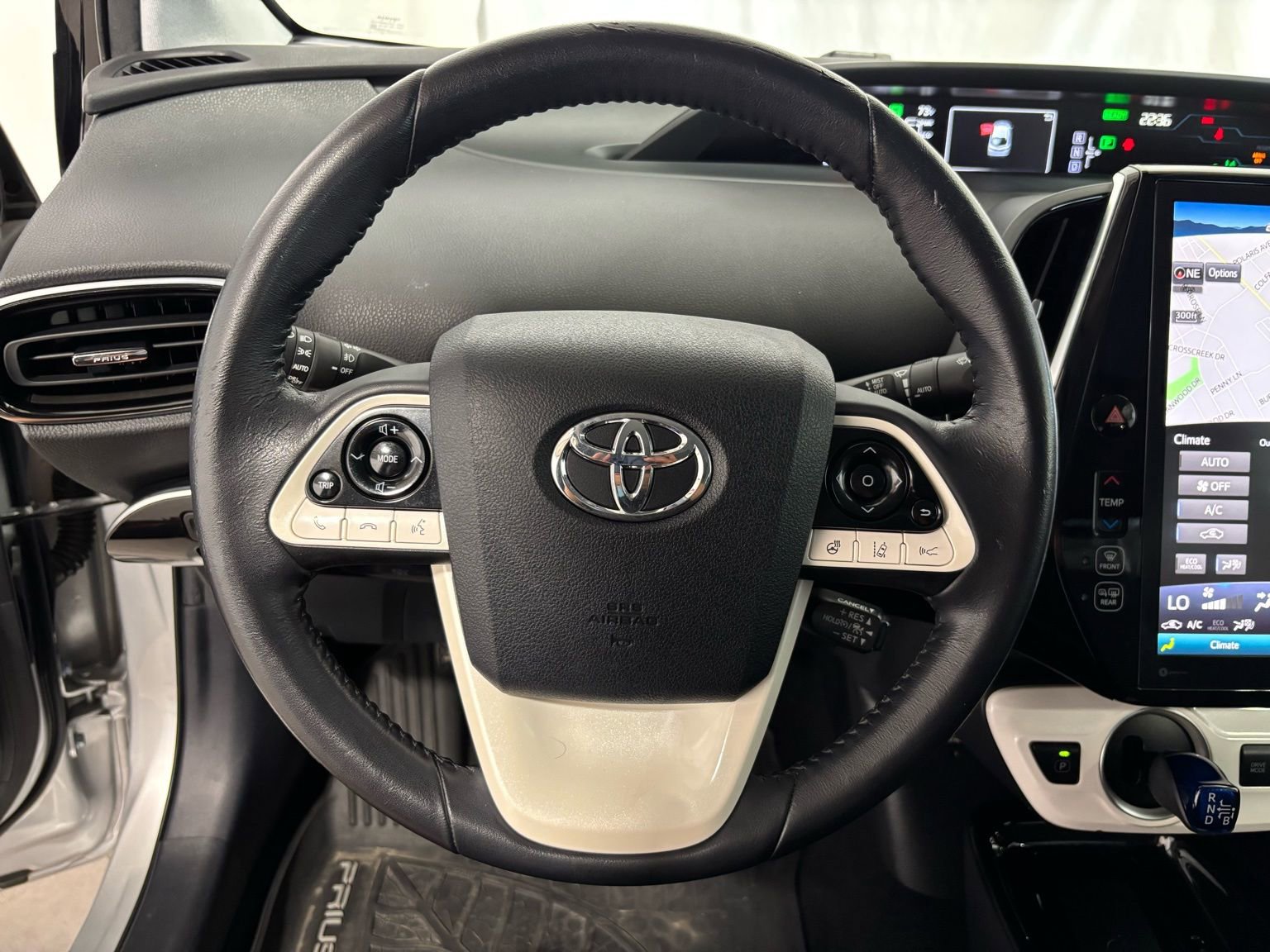 Used 2018 Toyota Prius Prime Advanced FWD image 20