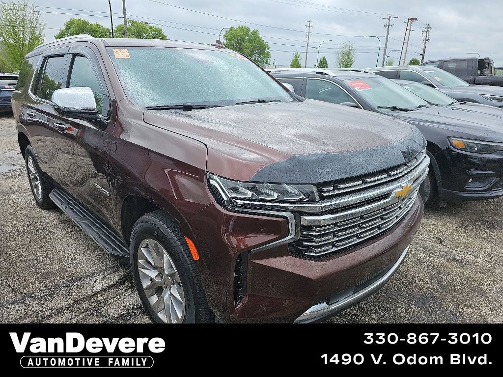 Used 2023 Chevrolet Tahoe Premier AWD/4WD image 1