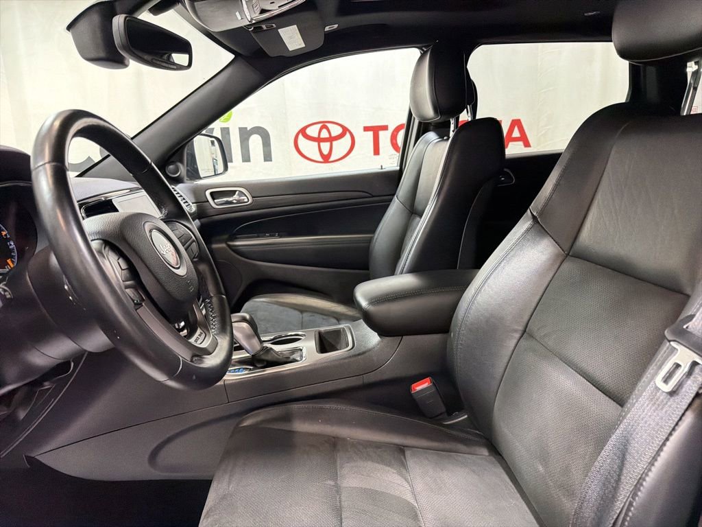 Used 2019 Jeep Grand Cherokee Altitude image 23